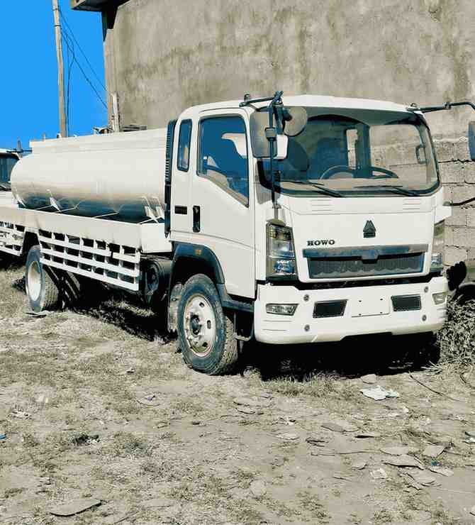 Water Tanker Truck